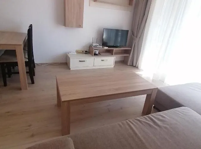 Apartment Em Kristal *