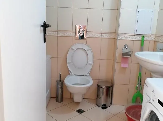 Em Kristal Apartment *