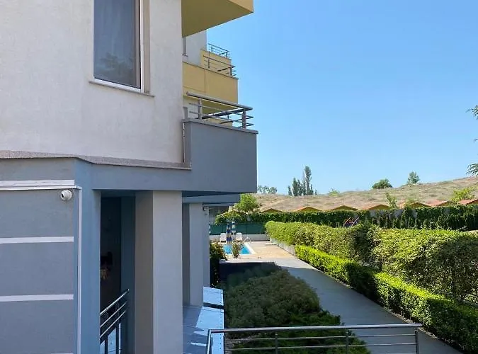 Apartment Em Kristal *