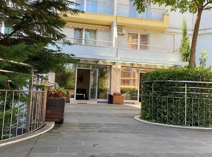 Em Kristal * Nesebar