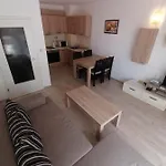 Em Kristal * نيسيبار