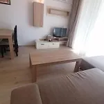 شقة Em Kristal *