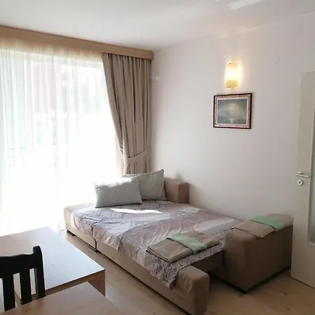 Em Kristal Apartament