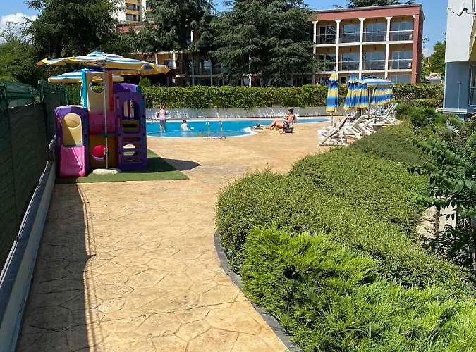 Em Kristal